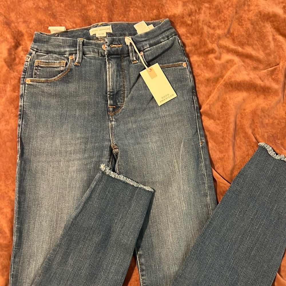 NWT Good American jeans!!